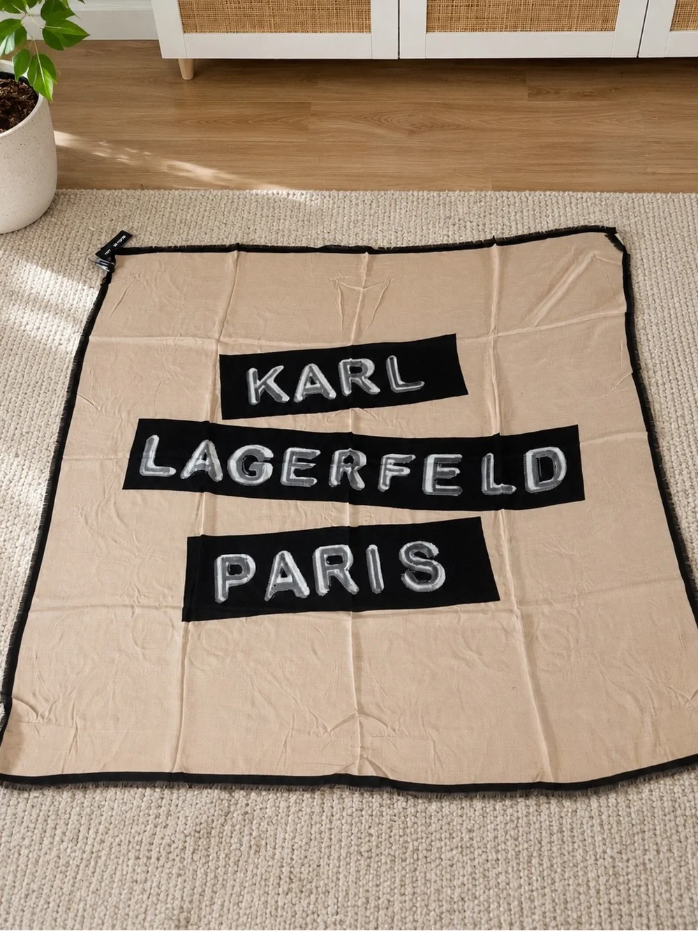 NWT Karl Lagerfeld Paris Logo Print Modal Silk Scarf Wrap Beige Black Barley